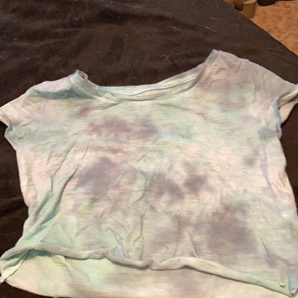 To much of a crop top